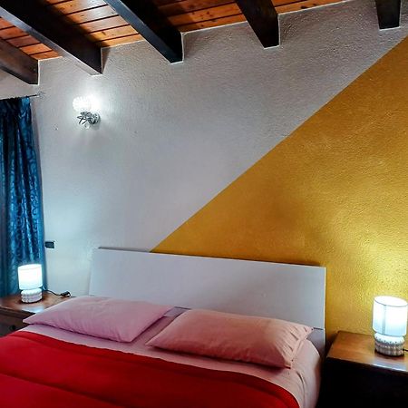Monti E Mare Bed & Breakfast Lanusei Bagian luar foto