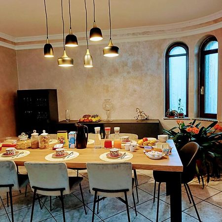 Monti E Mare Bed & Breakfast Lanusei Bagian luar foto