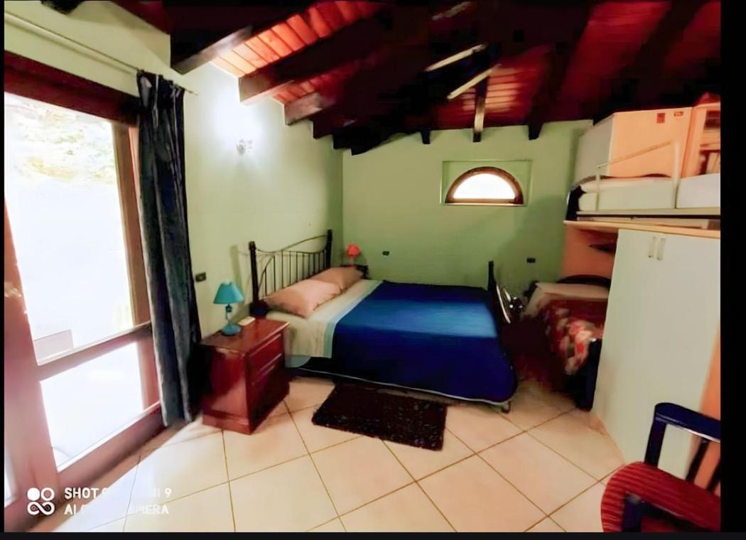Monti E Mare Bed & Breakfast Lanusei Bagian luar foto