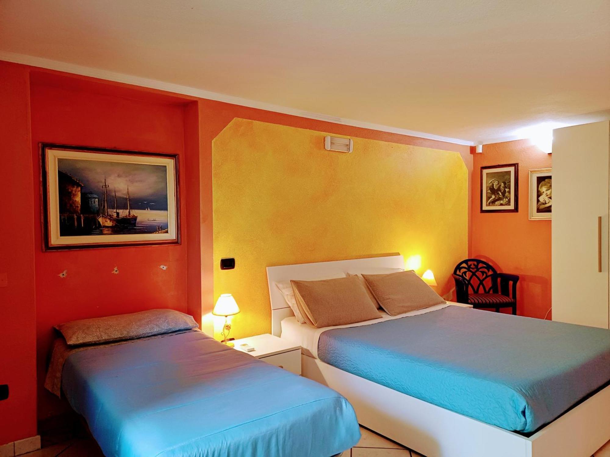 Monti E Mare Bed & Breakfast Lanusei Bagian luar foto